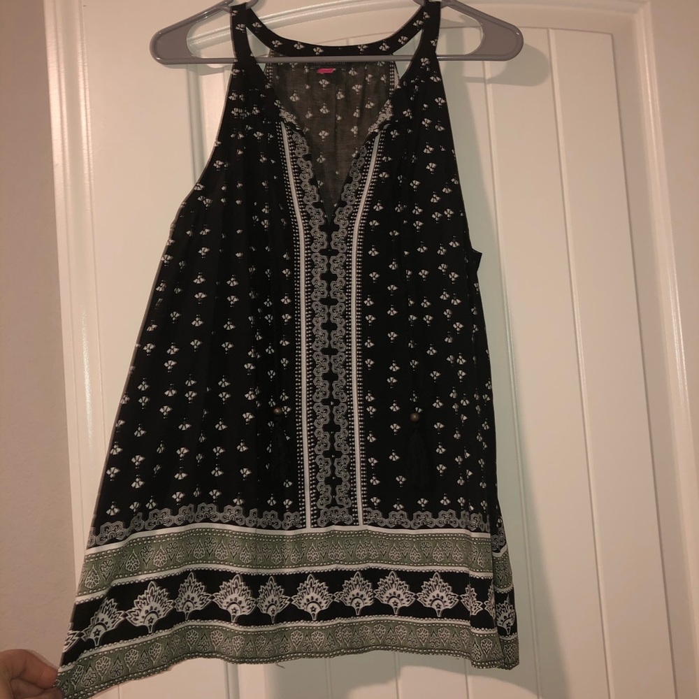 Vince Camuto Top